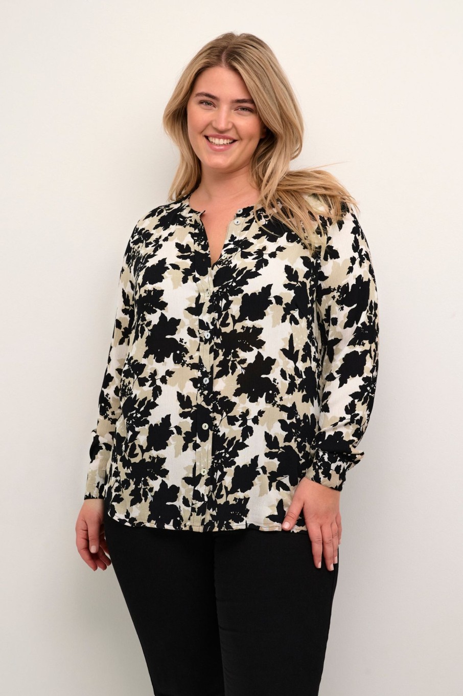 Overdele Kaffe Curve | Kclina Ppp Shirt 104908 Black And Chalk Flower Print