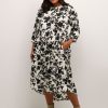 Overdele Kaffe Curve | Kcmarie Dress 104908 Black And Chalk Flower Print