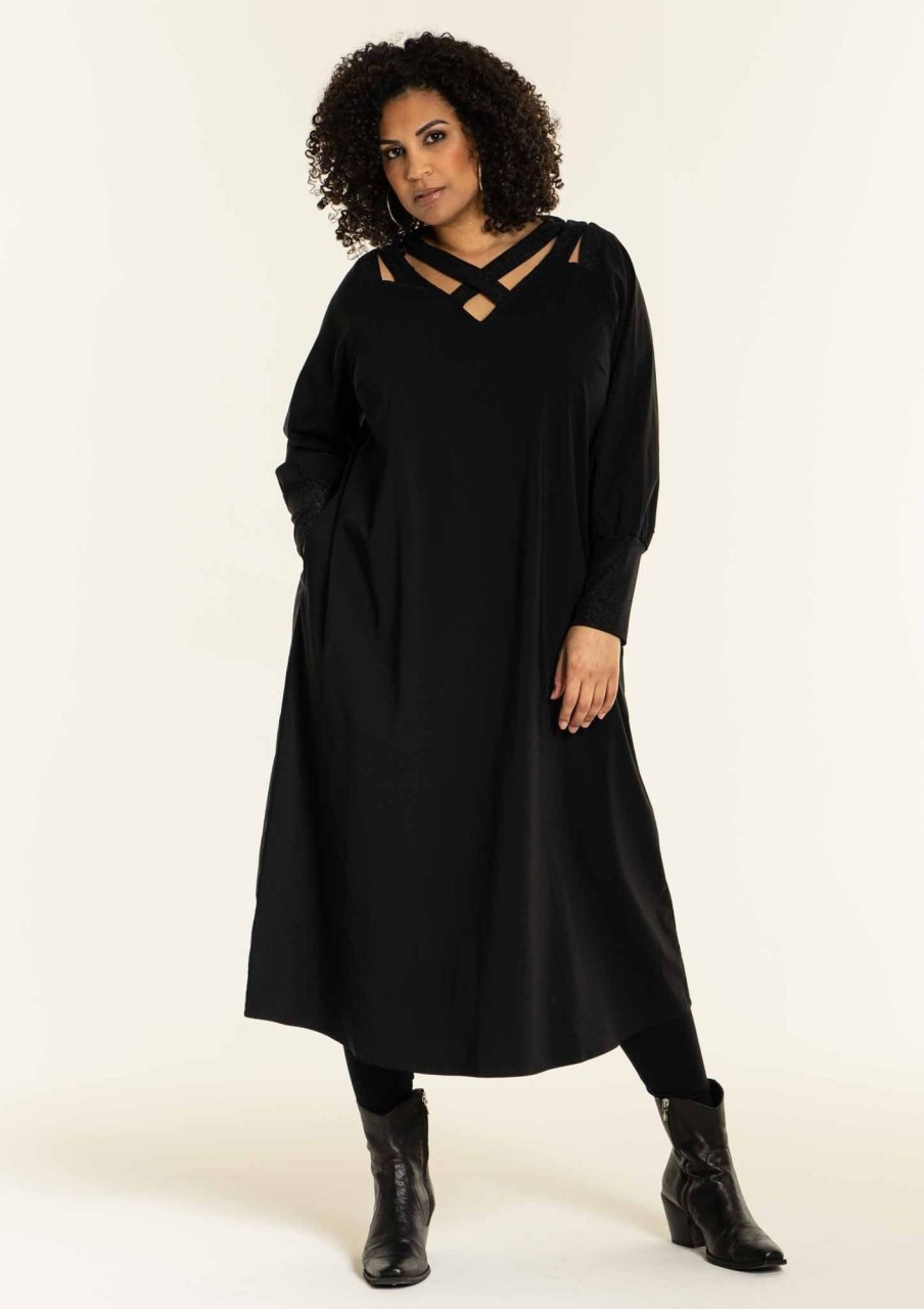 Overdele Studio | Stindia Dress Black